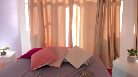 miia_anderson_1 online show from July 15, 8:35 pm