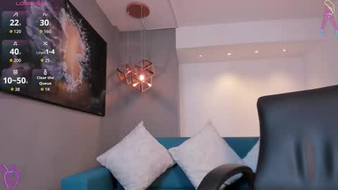 Miia 3 online show from November 21, 12:40 pm