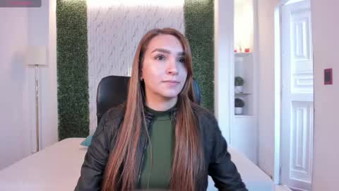 Miia 3 online show from October 1, 11:48 am