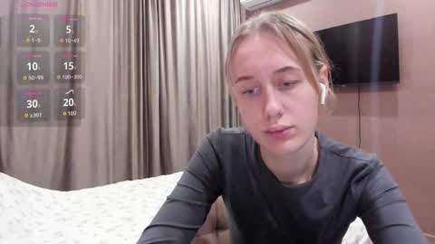 Mika online show from November 23, 11:17 pm