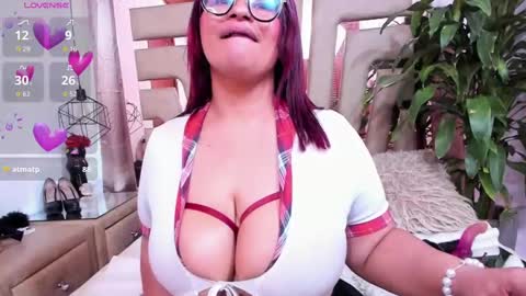 Snapshot of mikaela_lust chatting on September 22, 3:54 pm Mikaela Lust online show from September 22, 3:54 pm