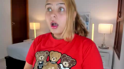 Mikaela blondie bigass online show from January 14, 1:05 pm