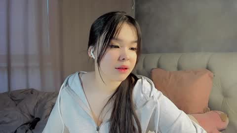 mikasssu online show from December 20, 9:54 am