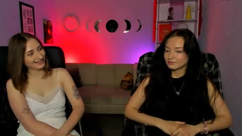 Miki online show from May 22, 5:49 am