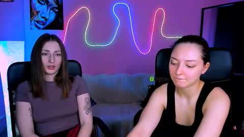 Miki online show from March 3, 7:25 am