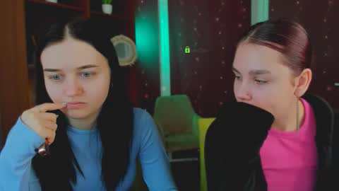 miki_ti online show from February 3, 6:33 am