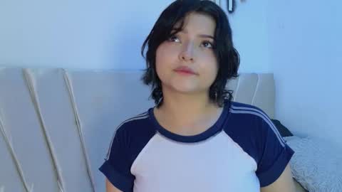 Mikoto Urb online show from November 25, 7:47 pm