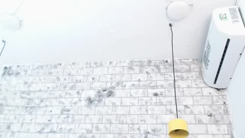 mila_adamss online show from October 15, 10:40 am