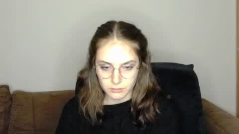 mila_keyy online show from March 27, 8:09 pm