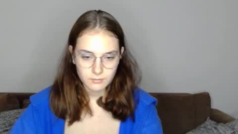 Snapshot of mila_keyy chatting on September 27, 9:33 pm mila_keyy online show from September 27, 9:33 pm
