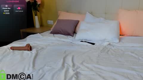 mila_kinor online show from September 26, 1:03 am