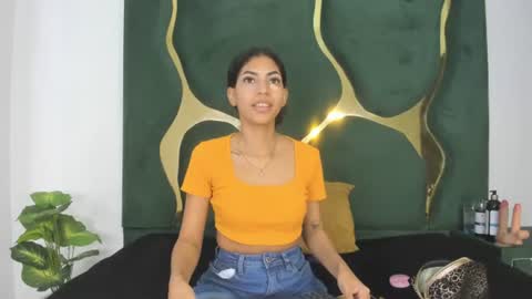 mila_petiteasm online show from July 23, 12:46 pm