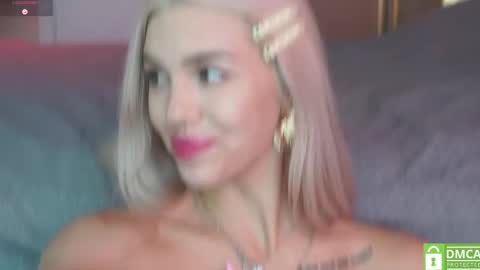 Mila and u can call me sweet bunny online show from May 22, 11:41 am