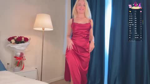 Snapshot of milademies chatting on October 11, 4:50 am Miss Cutie online show from October 11, 4:50 am