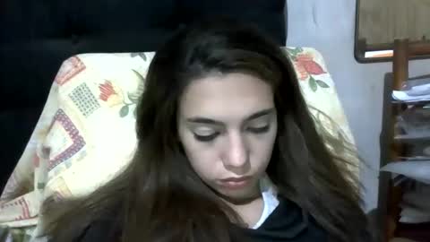 milagrossuwu online show from April 5, 4:00 am