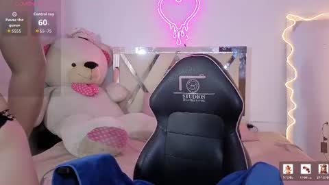 milah_tay online show from July 23, 11:40 am
