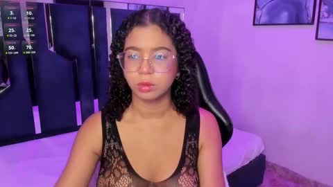 Milenna online show from February 25, 4:33 am