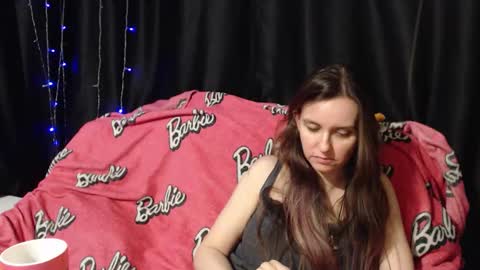 MilAna online show from December 4, 4:52 pm