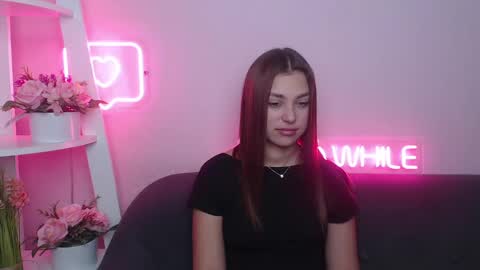milanaangelas online show from January 27, 5:47 am