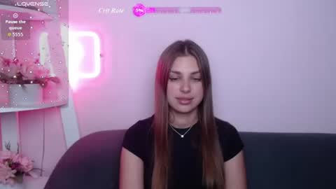 milanaangelas online show from July 6, 7:38 pm