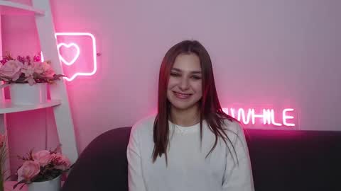 milanaangelas online show from January 24, 5:53 am