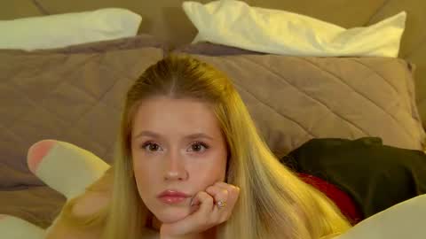 MilanaBalmain online show from May 26, 4:34 am