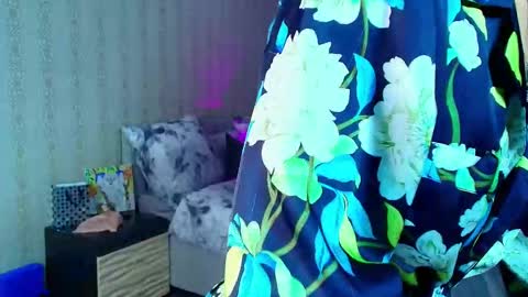 Milana online show from April 25, 9:01 am