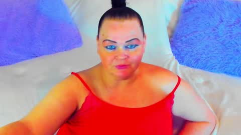 Snapshot of milanabiegert chatting on January 26, 3:47 pm Lana online show from January 26, 3:47 pm