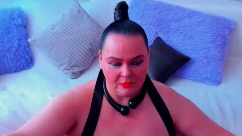 Snapshot of milanabiegert chatting on March 3, 8:32 am Lana online show from March 3, 8:32 am