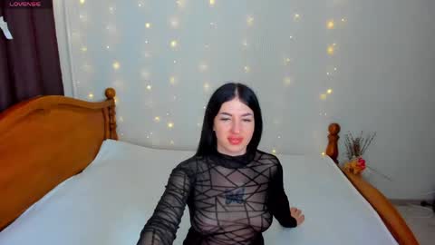 milana online show from April 4, 6:40 pm