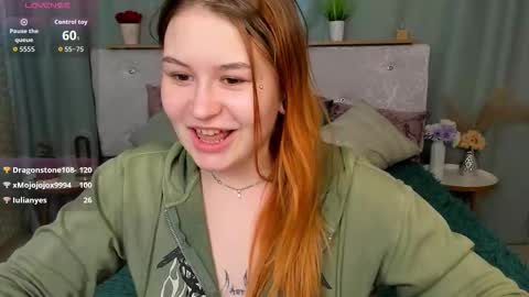 milanaxhoney online show from February 6, 7:01 am