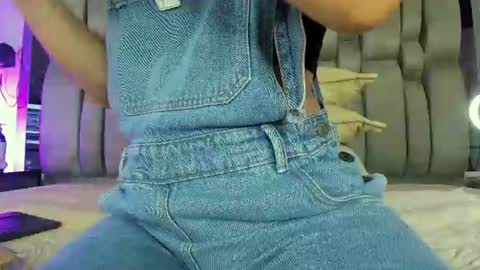 Milawink online show from July 28, 6:42 pm