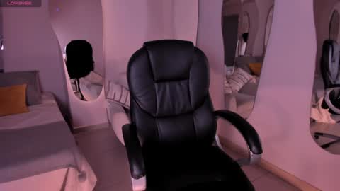 Miley Cruz  IG miley model23 online show from December 12, 3:32 am