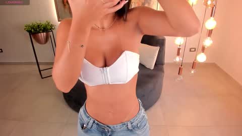 Miley Cruz  IG miley model23 online show from October 23, 10:16 pm