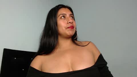 Anay velez online show from June 3, 4:02 am