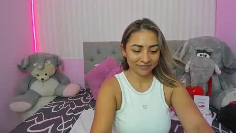 Snapshot of milf_bigass_ chatting on January 30, 1:09 pm Antonella online show from January 30, 1:09 pm