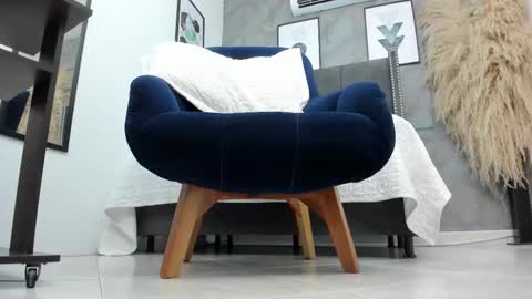 Milf Loven online show from November 26, 5:03 pm