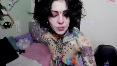 Isabella online show from February 27, 1:17 pm