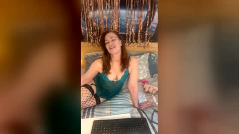 Mia online show from March 16, 9:19 pm
