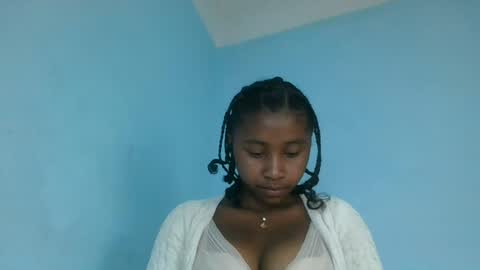 milinasy online show from July 10, 6:08 pm