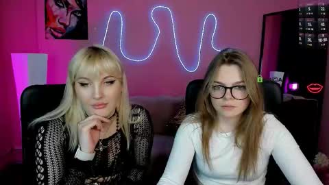 Mila online show from March 1, 10:09 pm