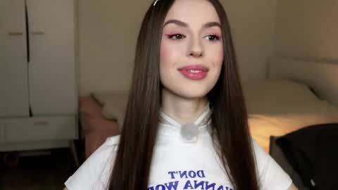 Sofia online show from April 29, 8:25 pm