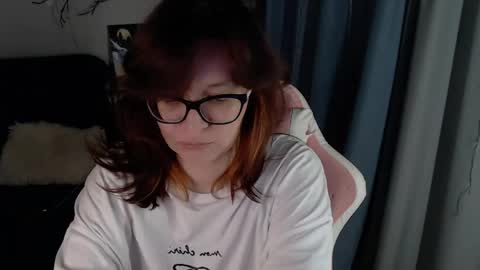 Milla online show from May 3, 11:30 pm