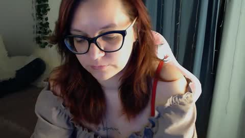 Snapshot of millapoolys chatting on January 19, 1:55 pm Milla online show from January 19, 1:55 pm