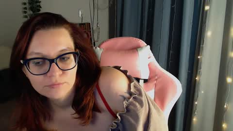 Snapshot of millapoolys chatting on December 22, 8:03 pm Milla online show from December 22, 8:03 pm