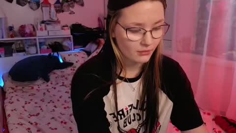 Millie online show from February 25, 10:25 am