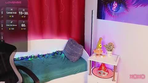 milly__foxy online show from October 27, 2:01 pm