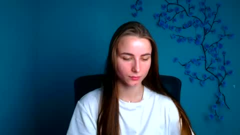 Milly online show from June 29, 5:36 am