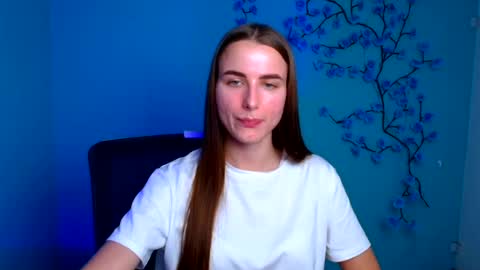 Milly online show from July 15, 10:31 am