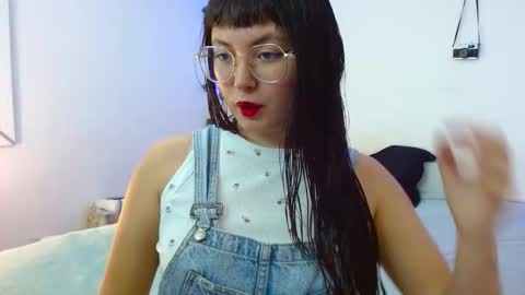 mily_baker online show from December 23, 5:43 pm